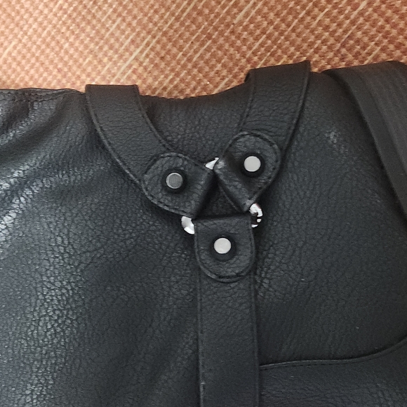 Boots - Picture 4 of 5